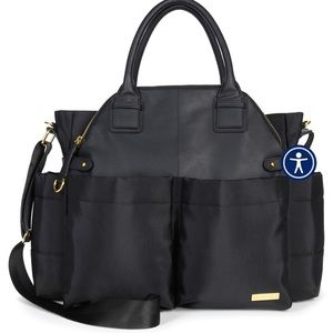 Skip Hop Chelsea Diaper Bag 💼